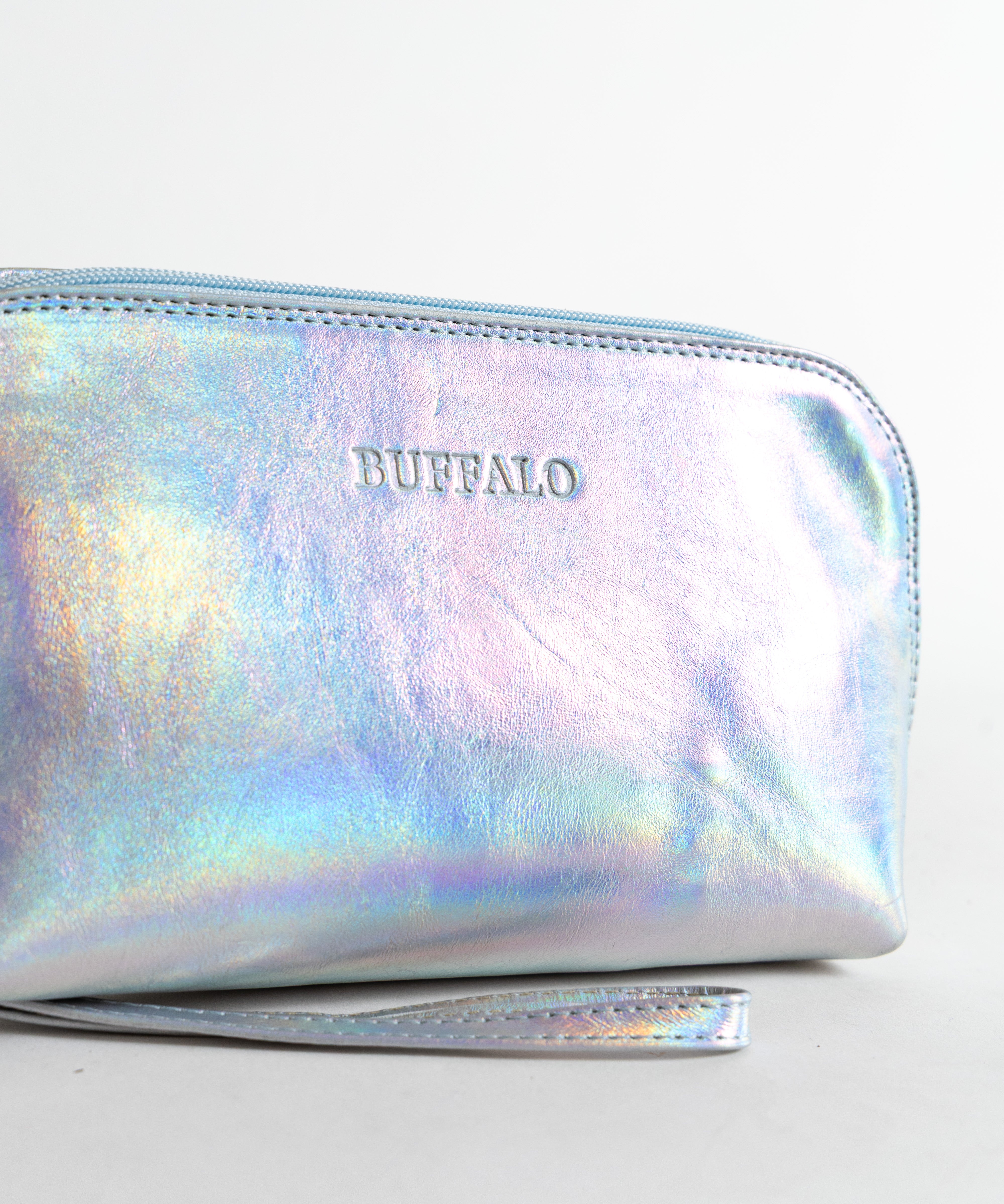 Srebrni Neseser Tena