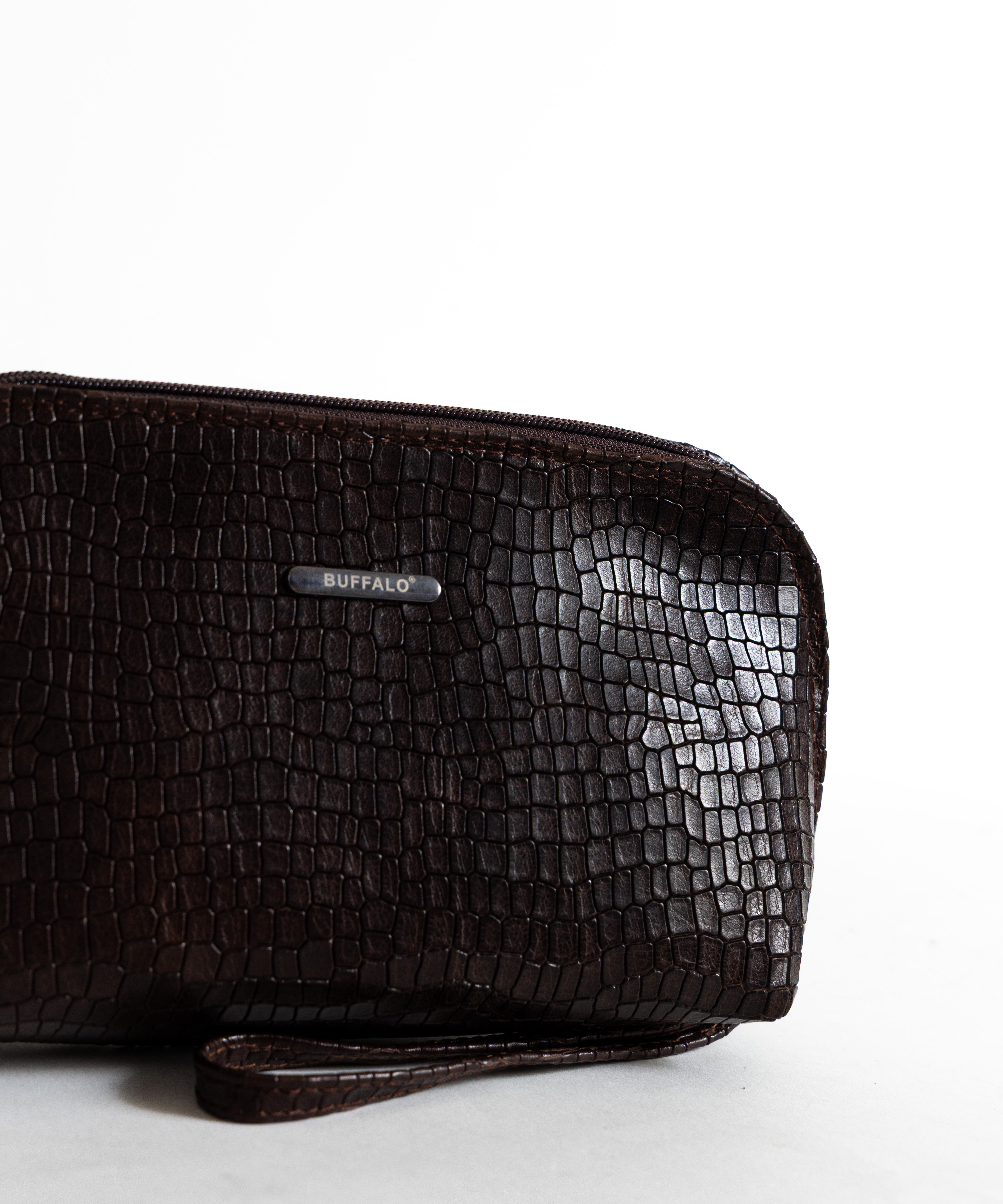 Tamno braon Neseser Tena