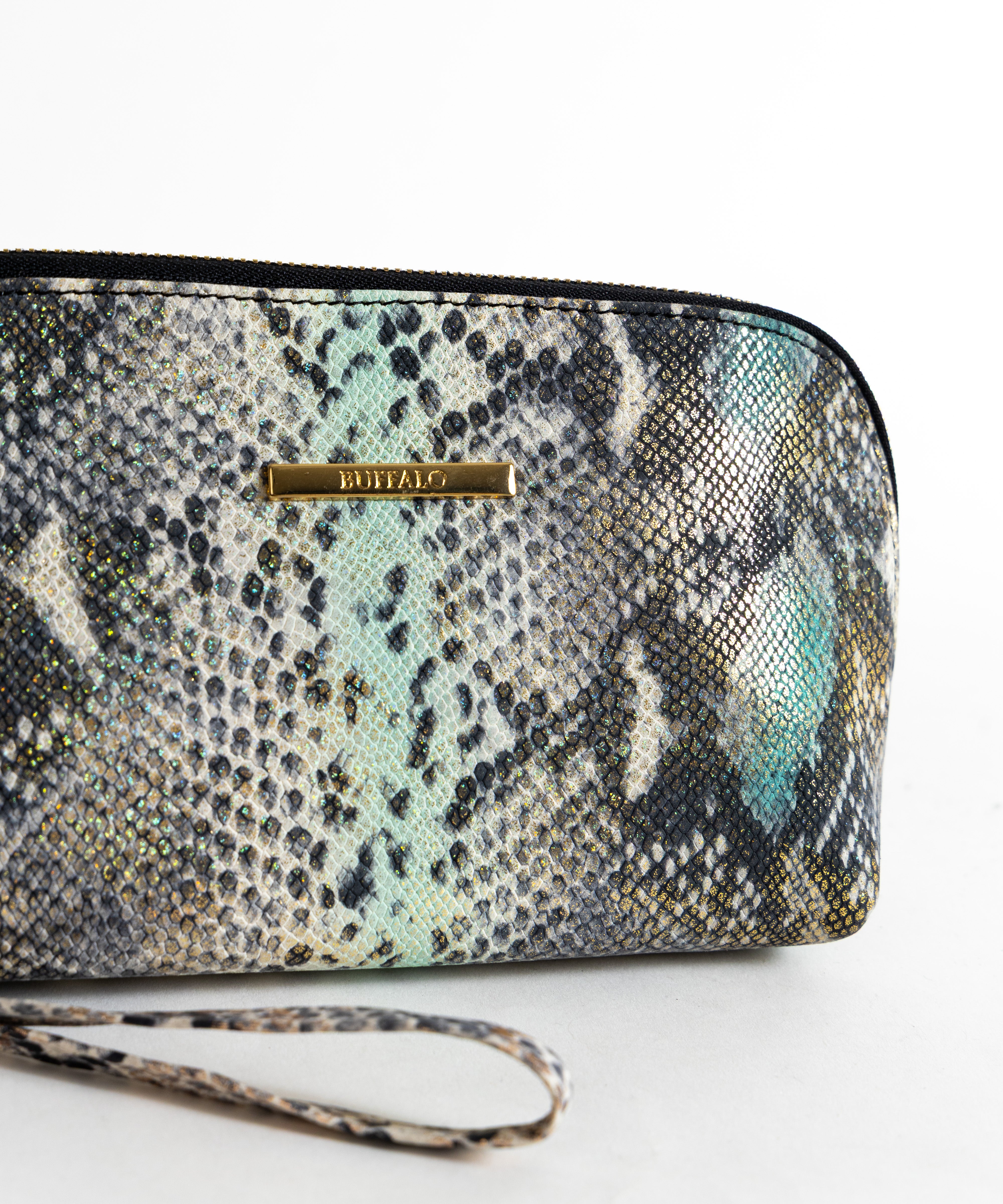 Zmija Šara 2 Neseser Tena