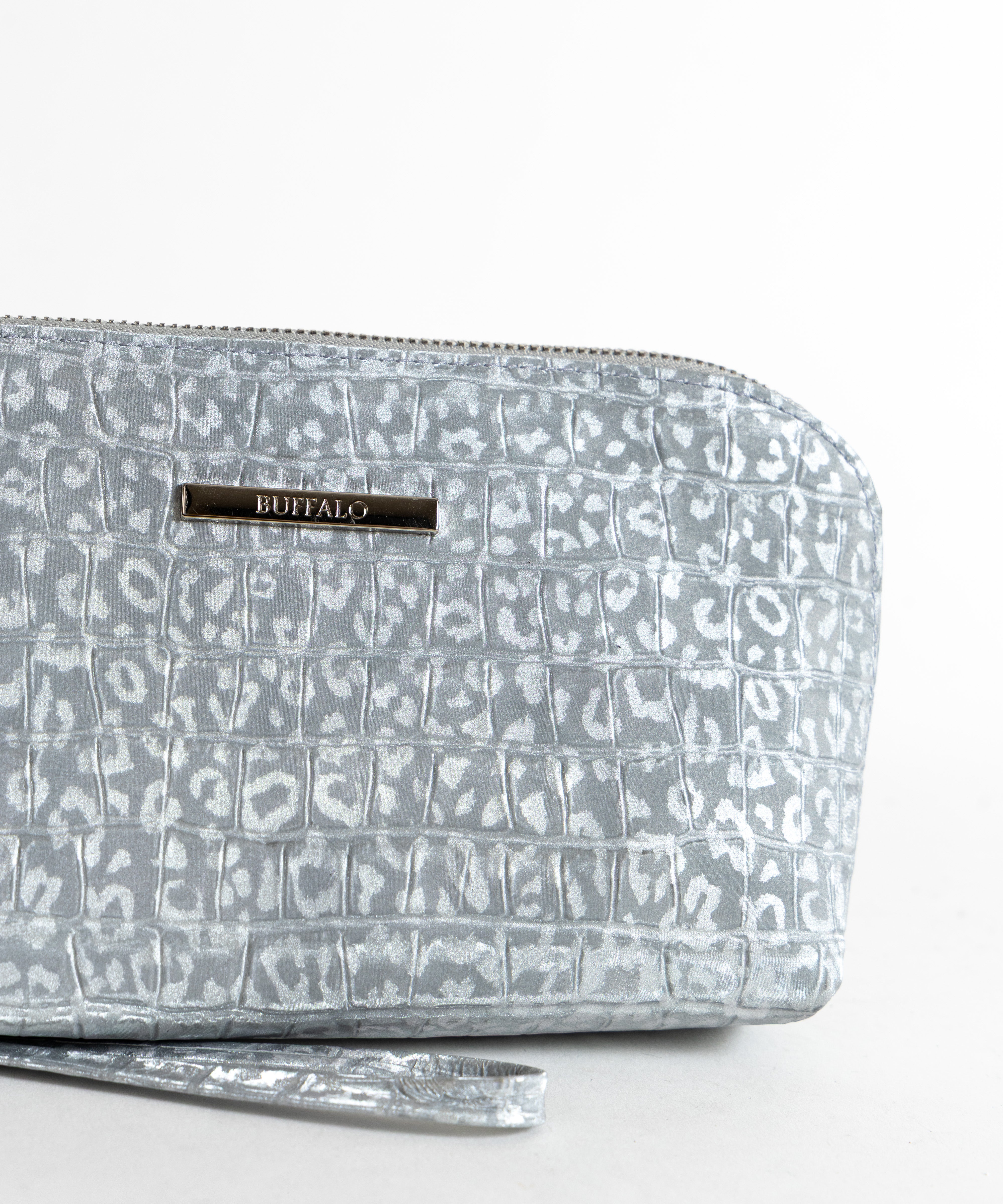 Siva Šara Neseser Tena