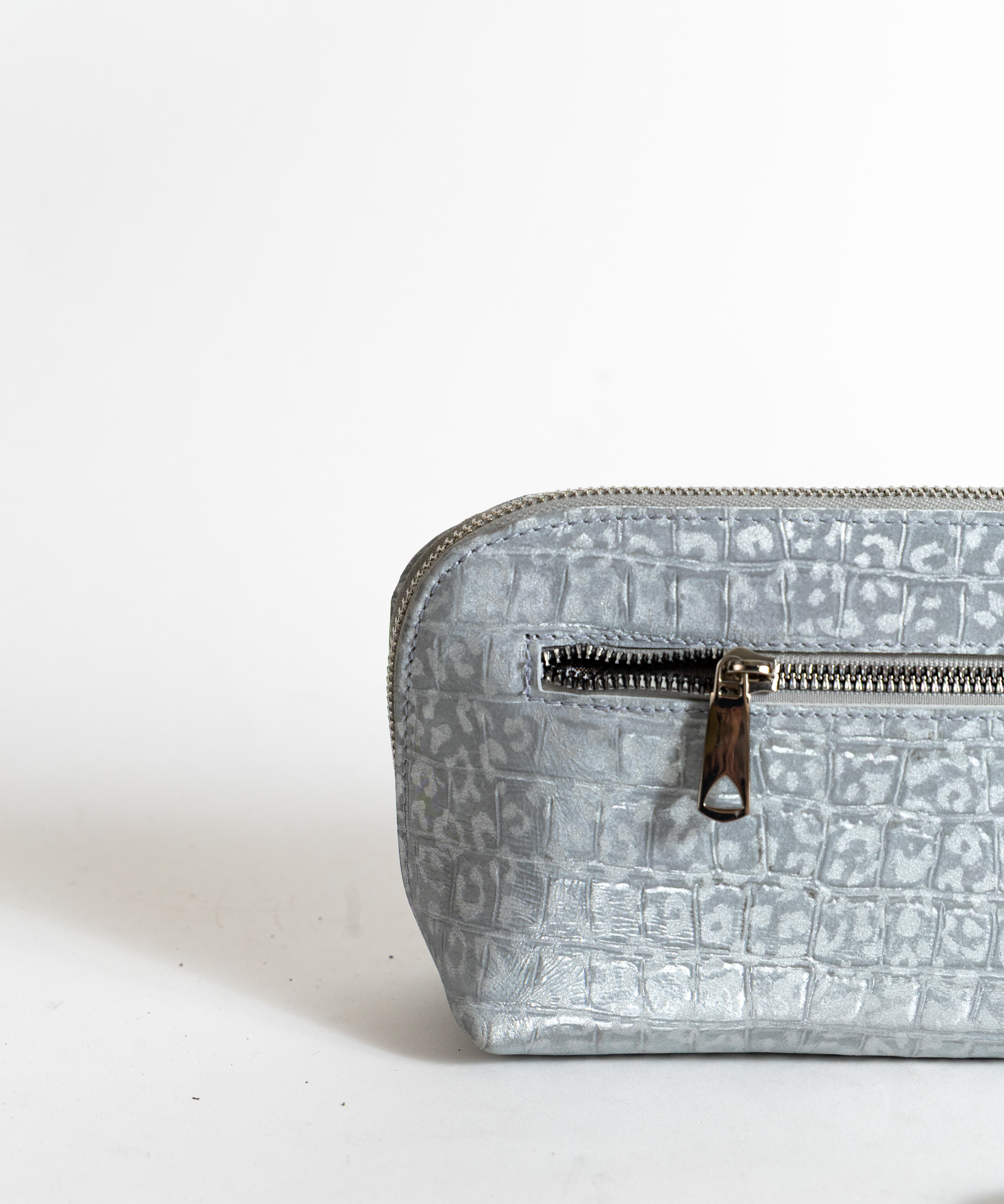 Siva Šara Neseser Tena