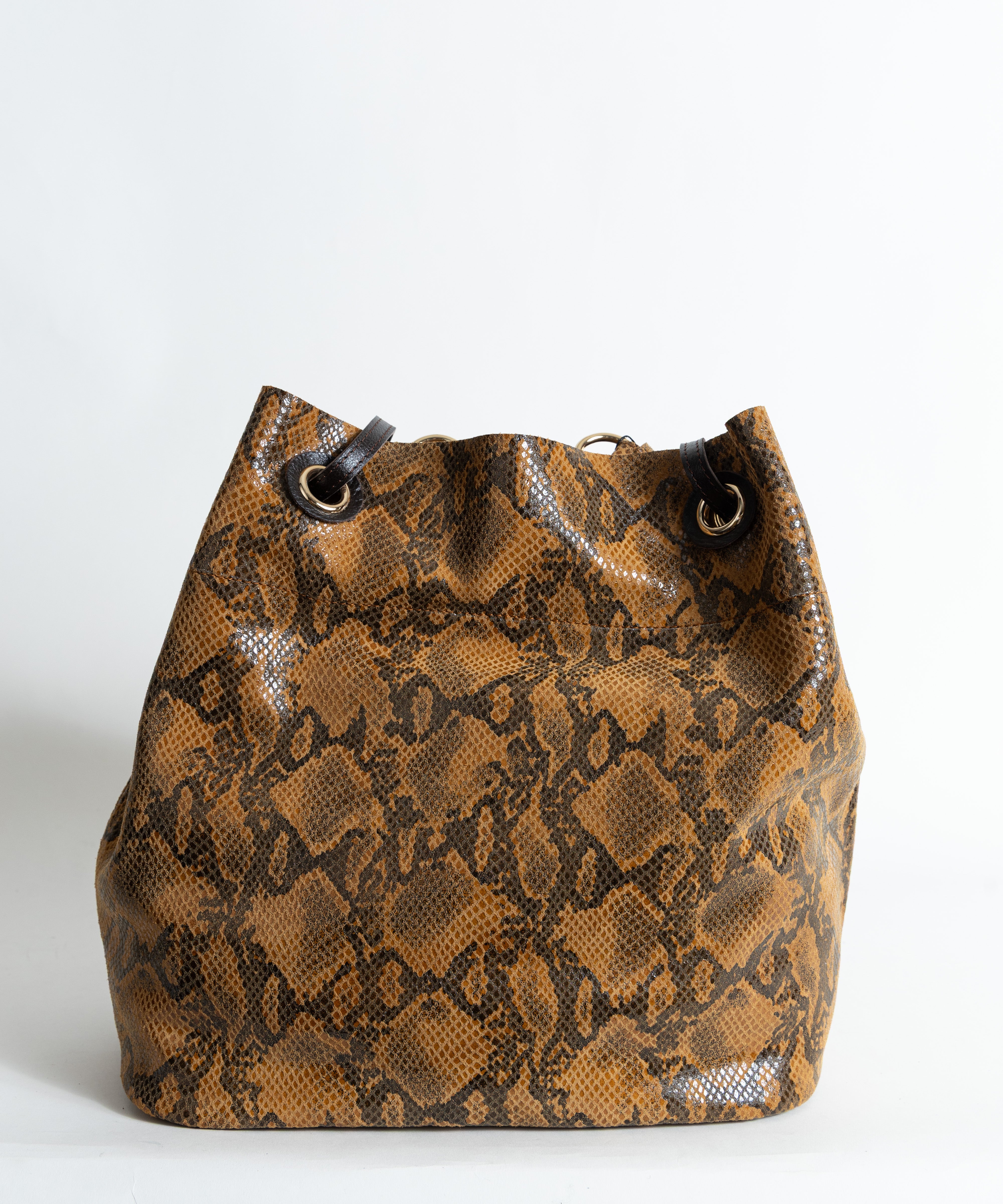 KAMEL ŠARA TAŠNA SINTRA / 146