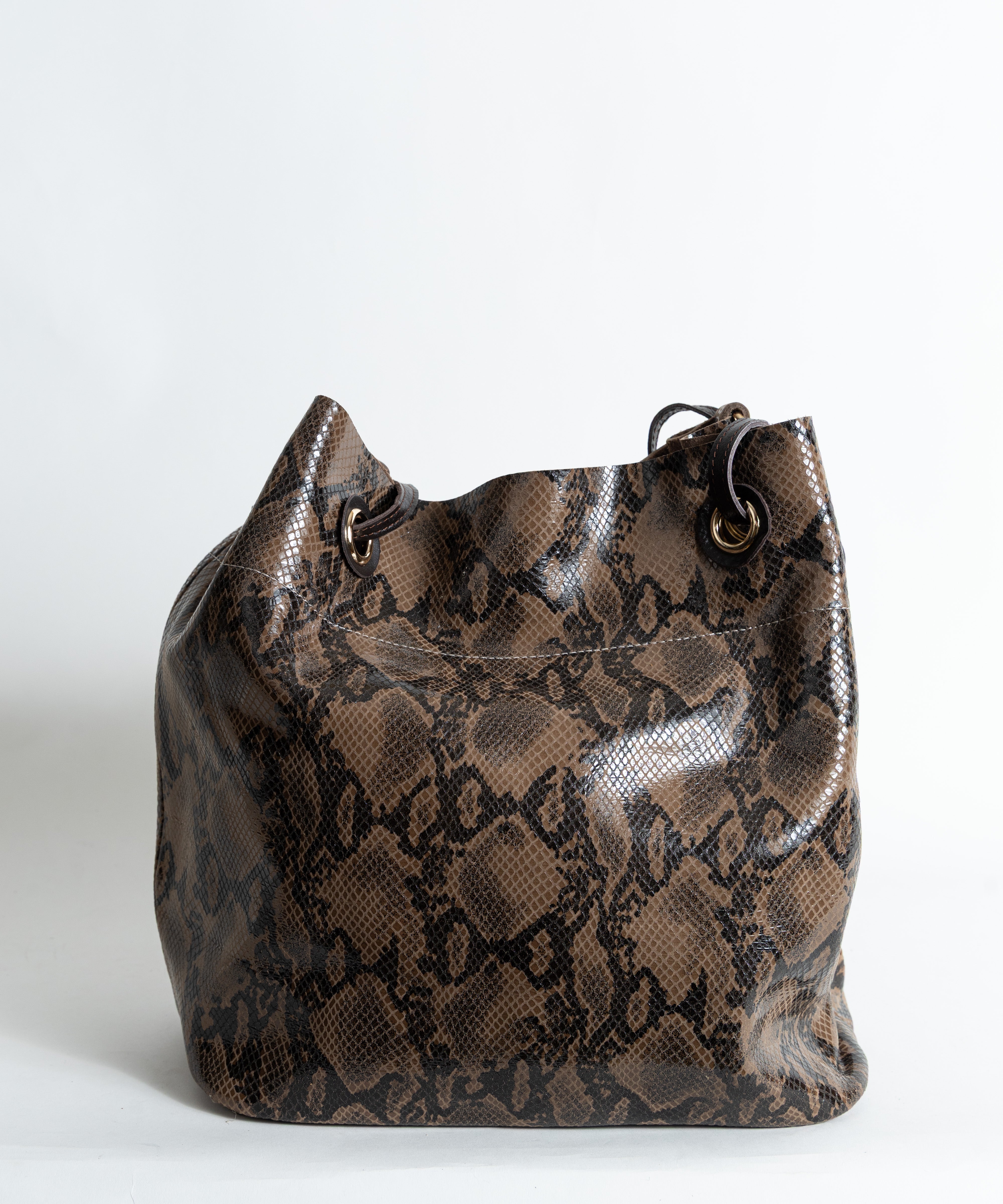 TAMNO BRAON ŠARA TAŠNA SINTRA 4 / 146