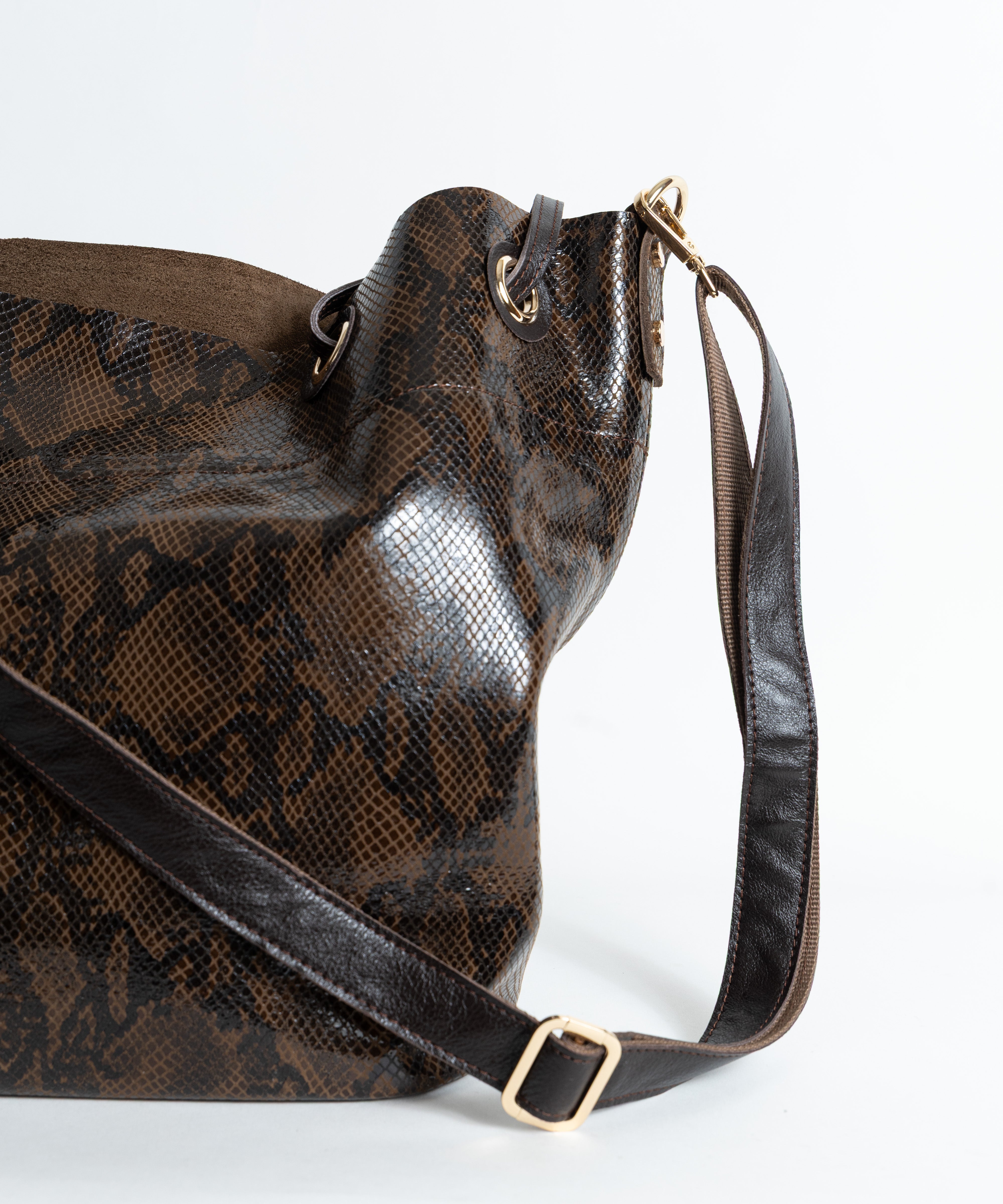 TAMNO BRAON ŠARA TAŠNA SINTRA 4 / 146