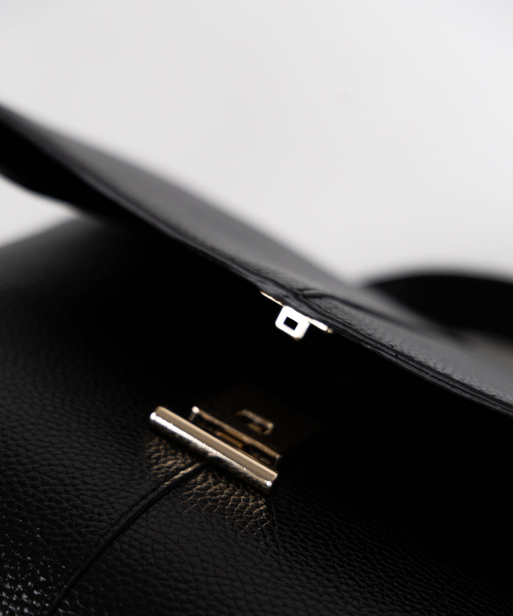 Crna tašna Leon / 231