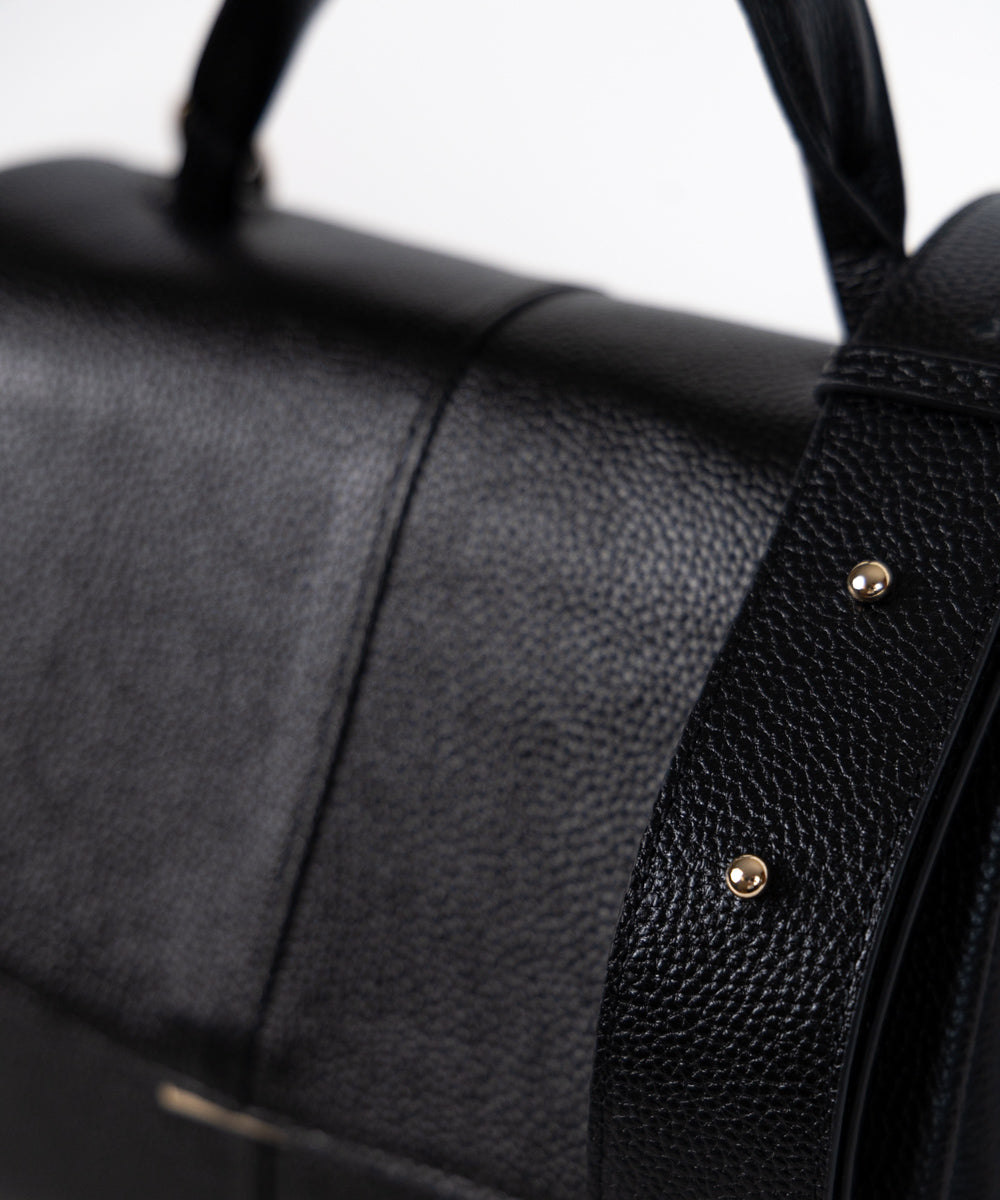 Crna tašna Leon / 231