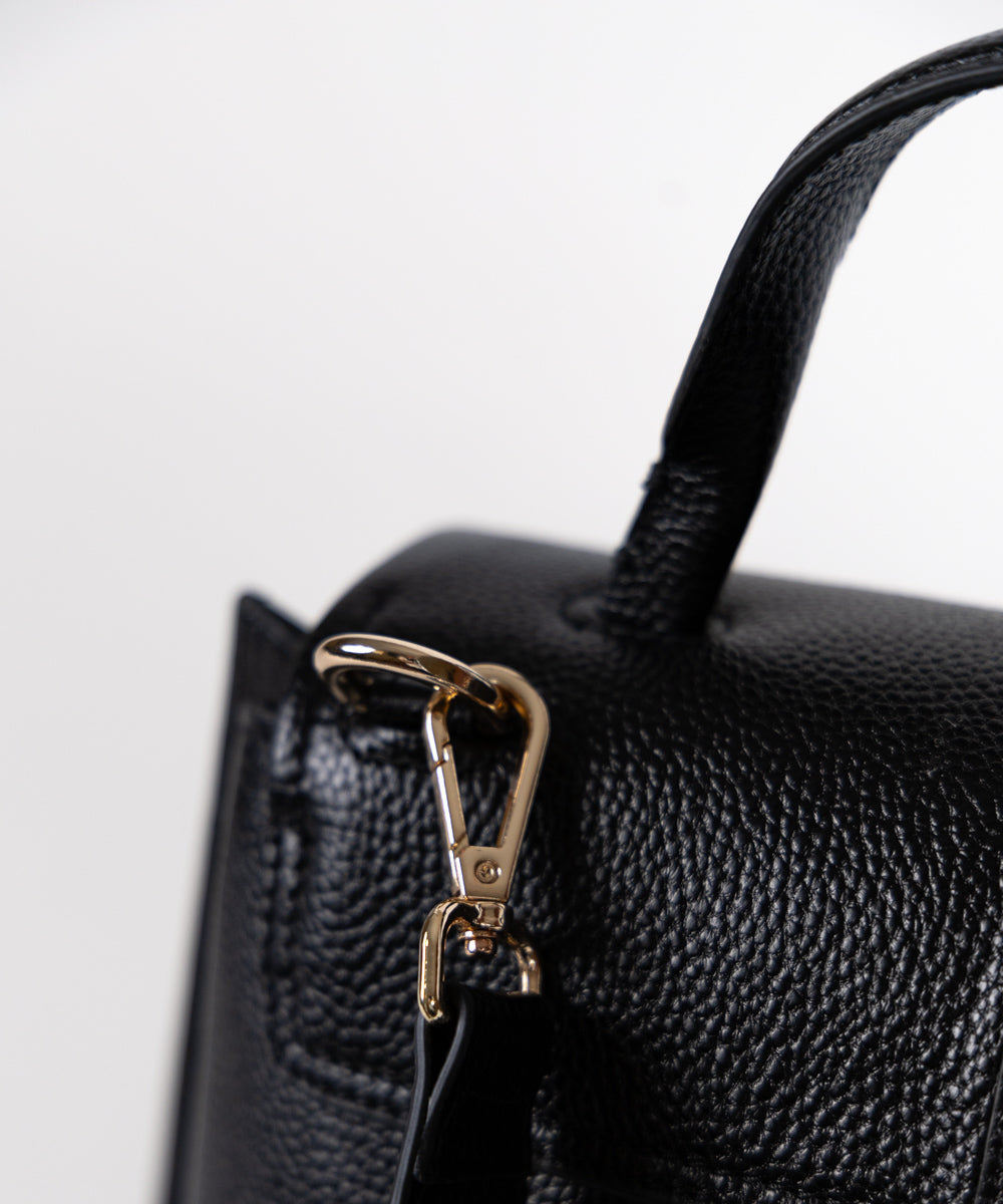 Crna tašna Leon / 231