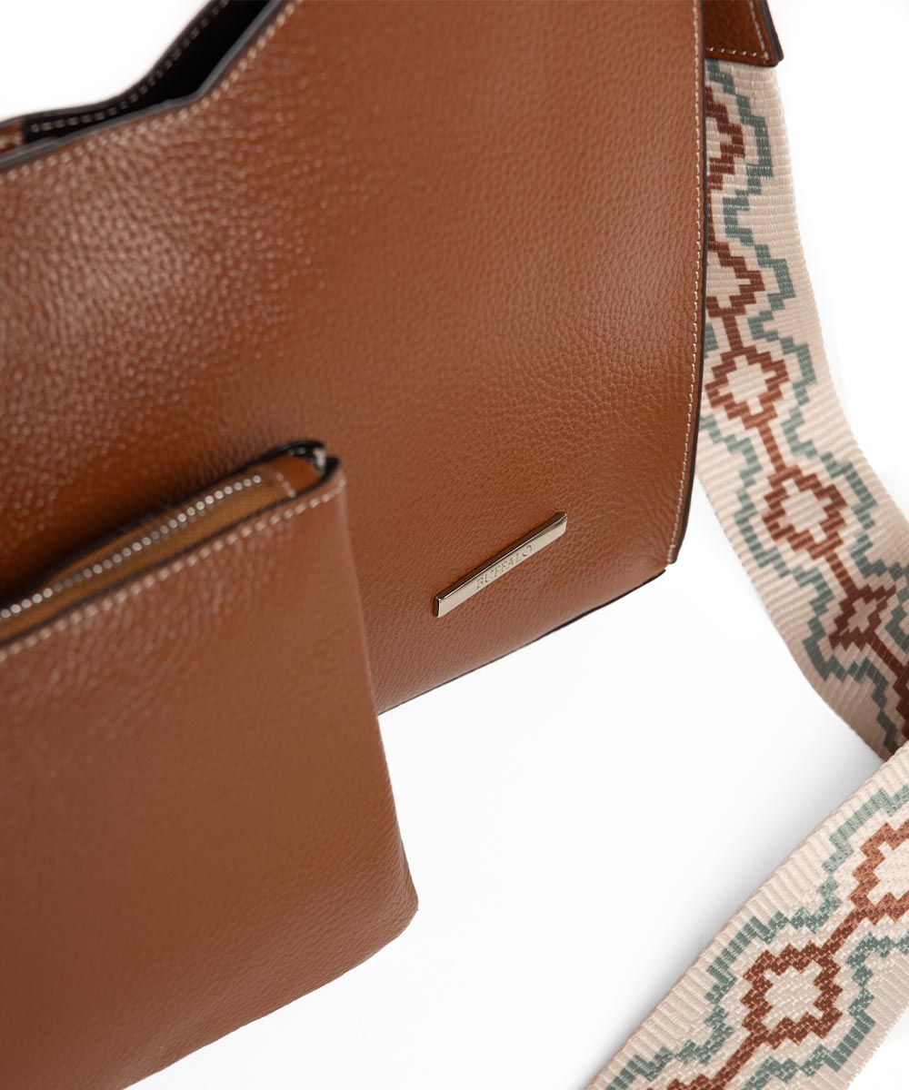 Kamel tašna SOHO / 247