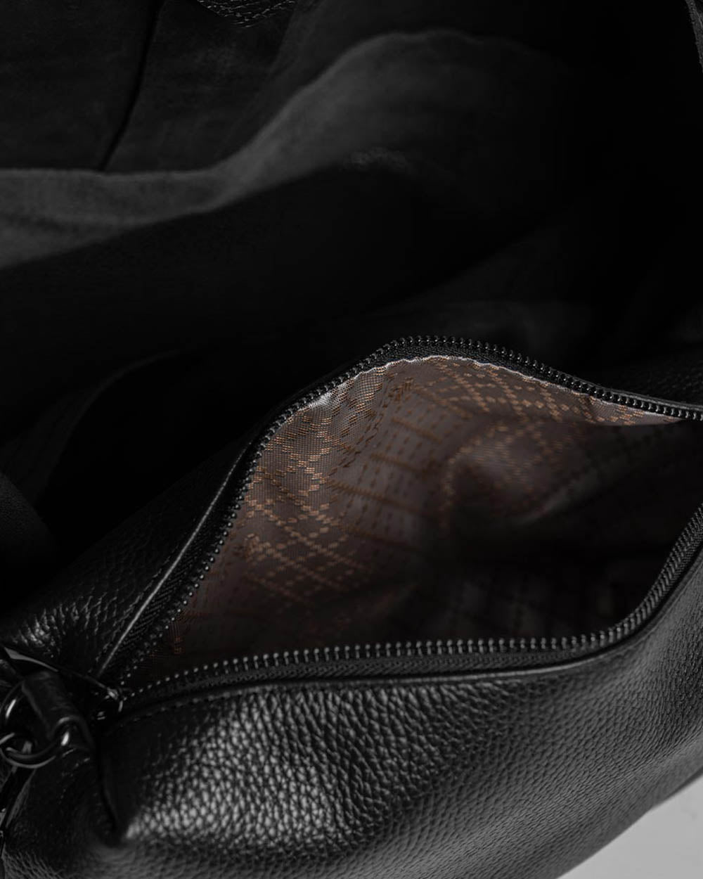 Crna tašna RIO / 253